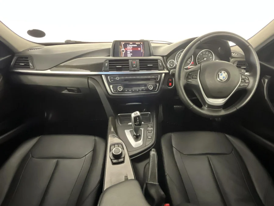 Used 2012 BMW 3 Series 320i Luxury sports-auto - WeBuyCars George