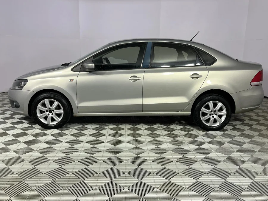 Used 2012 Volkswagen Polo sedan 1.6 Comfortline auto - WeBuyCars The Dome