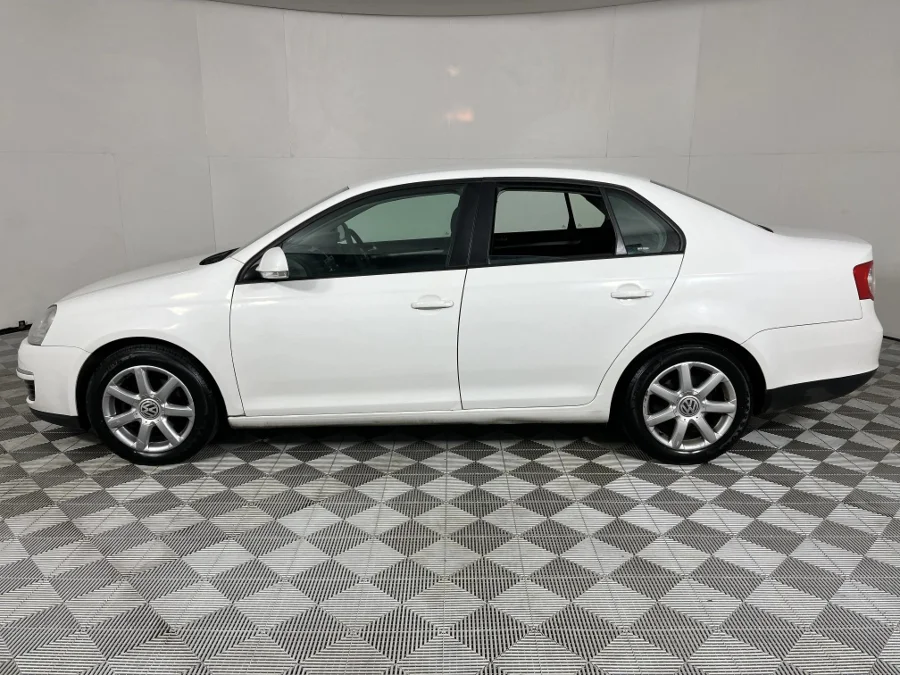 Used 2010 Volkswagen Jetta 1.6 Trendline - WeBuyCars George