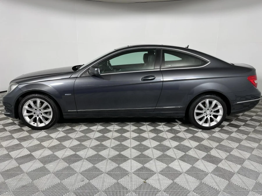 Used 2012 Mercedes-Benz C-Class C180 coupé auto - WeBuyCars Richmond