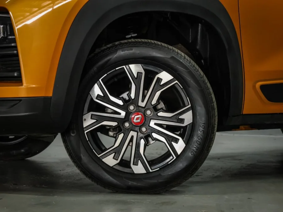 Used 2024 Renault Kiger 1.0 Turbo Intens auto - McCarthy VW Wonderboom