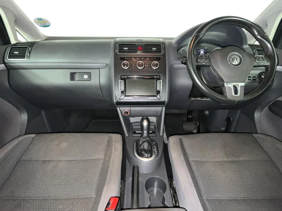 Used 2017 Volkswagen Touran Touran 1.6TDI Comfortline - WeBuyCars Durban