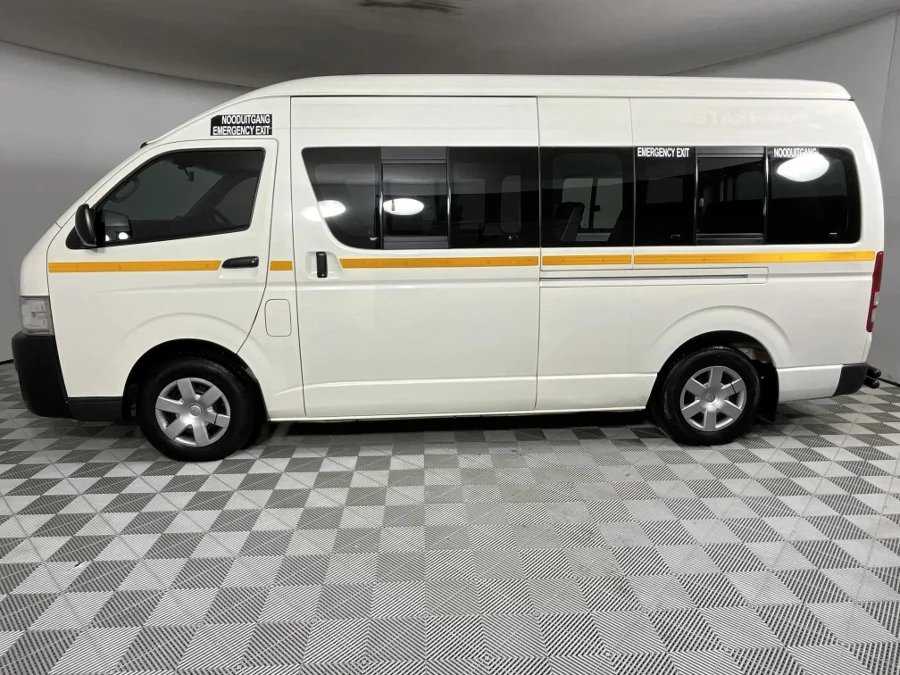 Used 2023 Toyota Hiace 2.7 Ses-fikile 16-seater - WeBuyCars Silverlakes