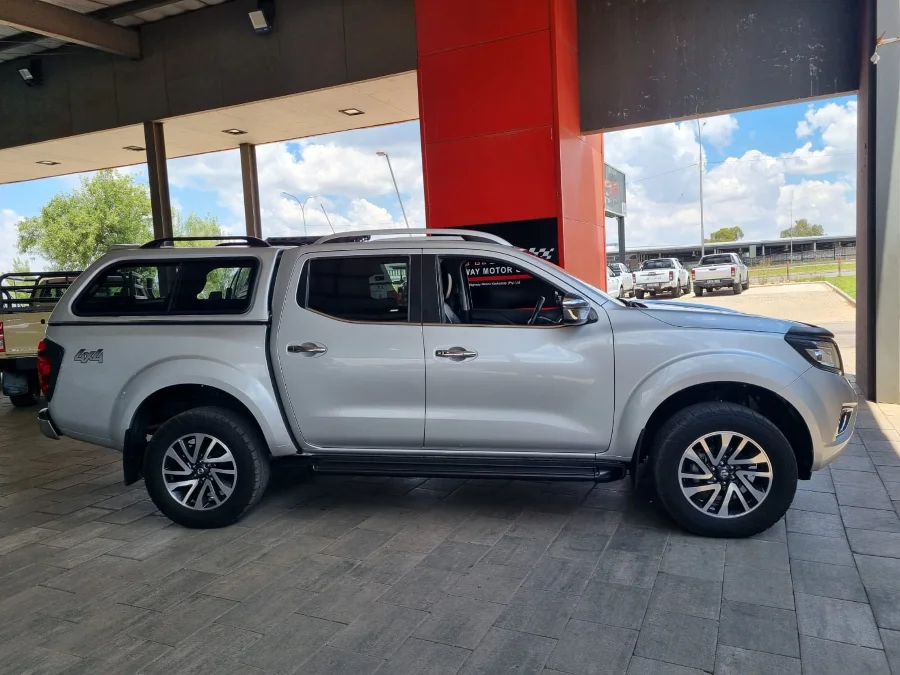 Used 2017 Nissan Navara 2.3D double cab 4x4 LE auto - Highway Motors
