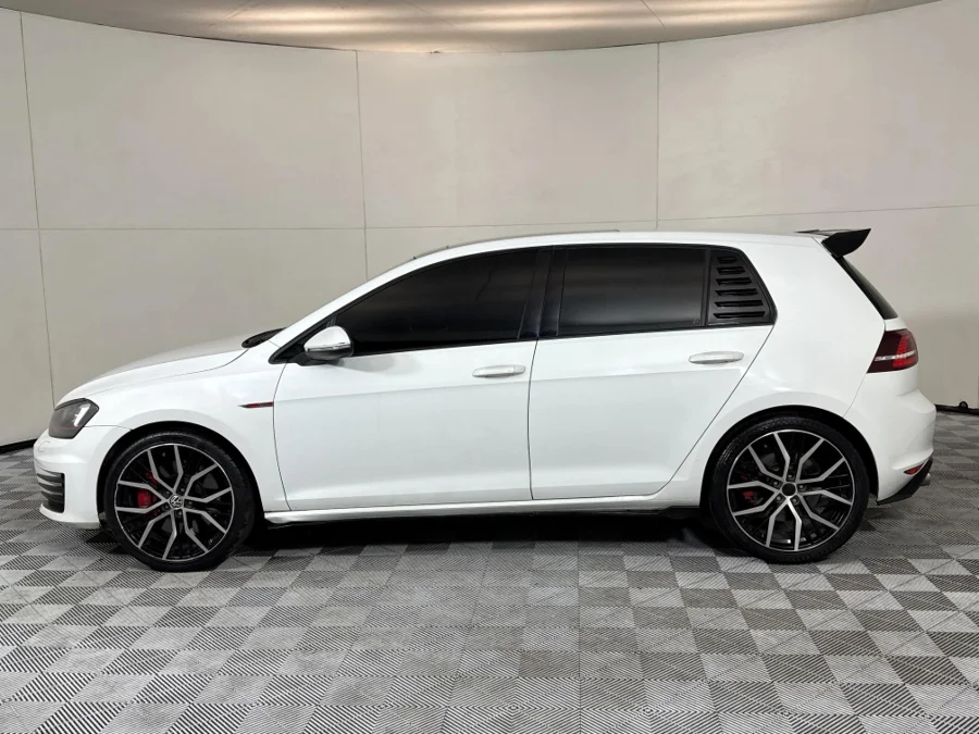 Used 2015 Volkswagen Golf GTI Performance auto - WeBuyCars Midstream Used 2015 Volkswagen Golf GTI Performance auto - WeBuyCars Midstream