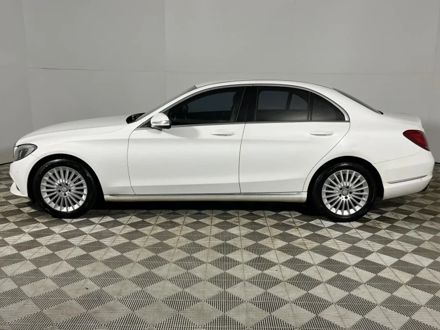 Used 2015 Mercedes-Benz C-Class C180 Exclusive auto - WeBuyCars Germiston