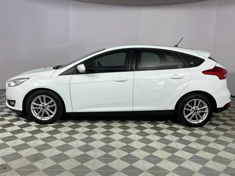 Used 2018 Ford Focus sedan 1.5T Trend auto - WeBuyCars Durban