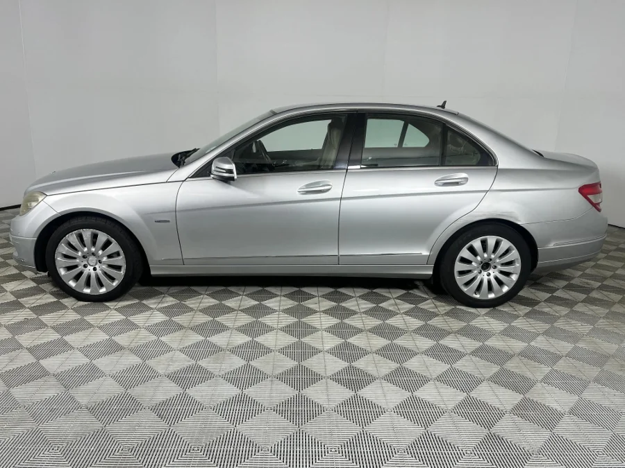 Used 2010 Mercedes-Benz C-Class C180 Kompressor Elegance Touchshift - WeBuyCars Richmond Used 2010 Mercedes-Benz C-Class C180 Kompressor Elegance Touchshift - WeBuyCars Richmond