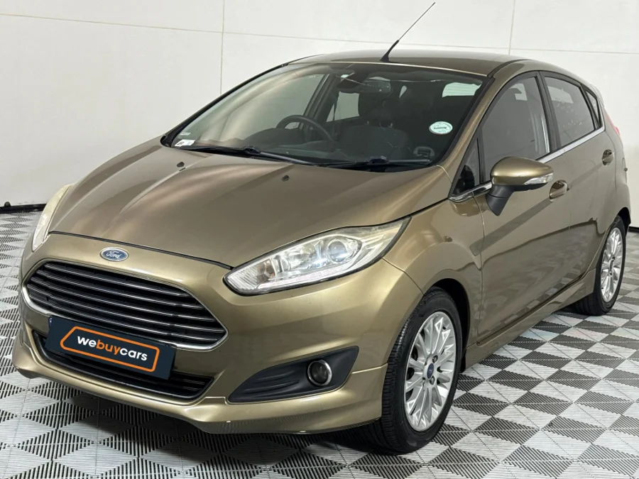 Used 2015 Ford Fiesta 5-door 1.0T Titanium - WeBuyCars Midstream