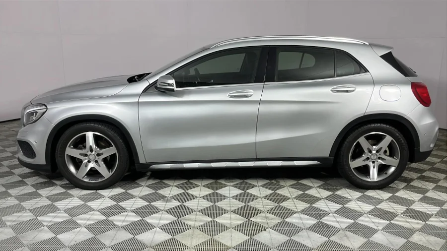 Used 2016 Mercedes-Benz GLA 200 auto - WeBuyCars Brackenfell Cape Town