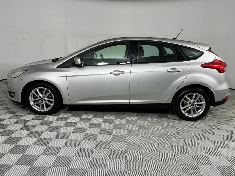 Used 2017 Ford Focus hatch 1.0T Trend auto - WeBuyCars Silverlakes