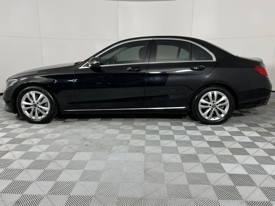 Used 2020 Mercedes-Benz C-Class C220d Avantgarde - WeBuycars East London Used 2020 Mercedes-Benz C-Class C220d Avantgarde - WeBuycars East London