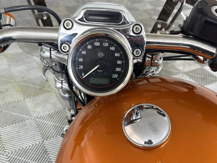 Used 2015 Harley Davidson Sportster Xl1200 Custom - WeBuyCars Midstream