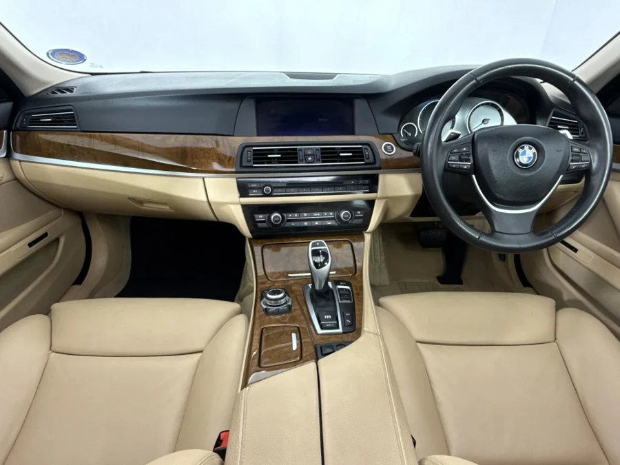 Used 2011 BMW 5 Series 550i - WeBuyCars Vereeniging
