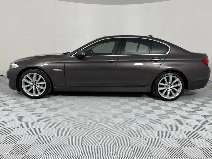 Used 2011 BMW 5 Series 550i - WeBuyCars Vereeniging
