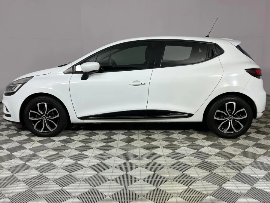 Used 2018 Renault Clio 66kW turbo Dynamique - WeBuyCars Epping