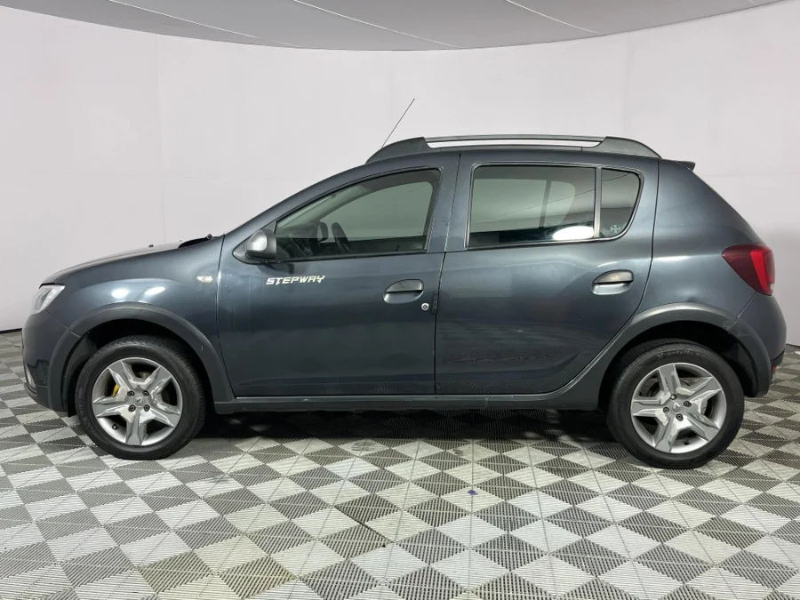 Used 2017 Renault Sandero 66kW turbo Stepway Expression - WeBuyCars Brackenfell Cape Town