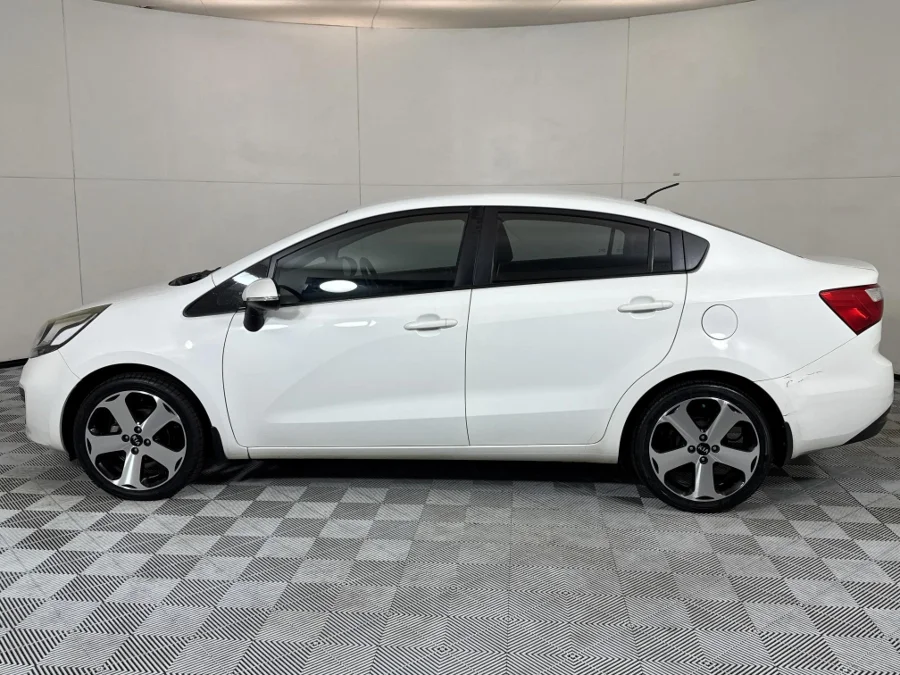 Used 2014 Kia Rio sedan 1.4 - WeBuyCars Midstream Used 2014 Kia Rio sedan 1.4 - WeBuyCars Midstream