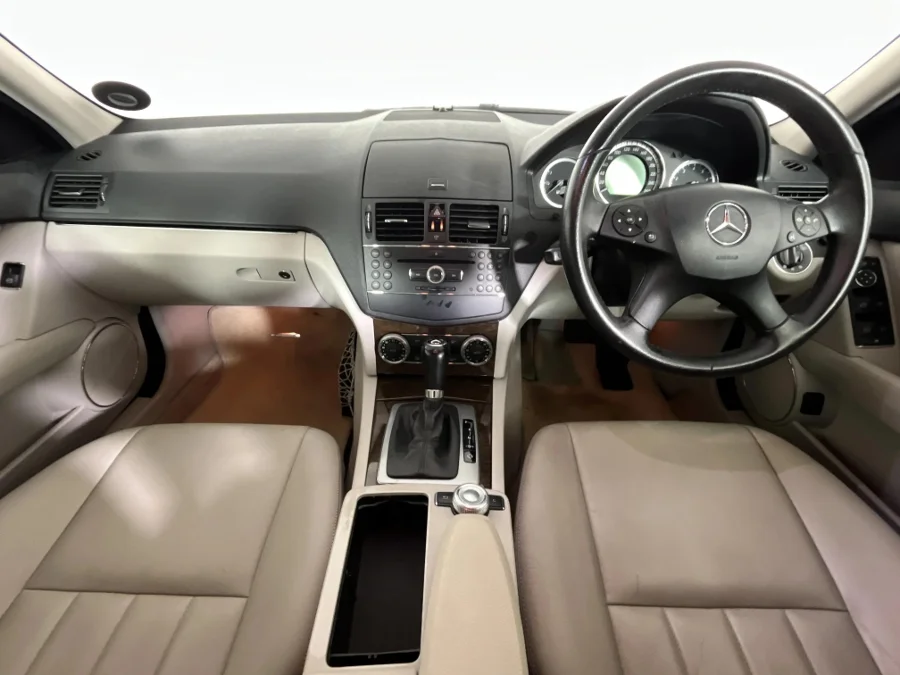 Used 2009 Mercedes-Benz C-Class C200 Kompressor Elegance Touchshift - WeBuyCars The Dome