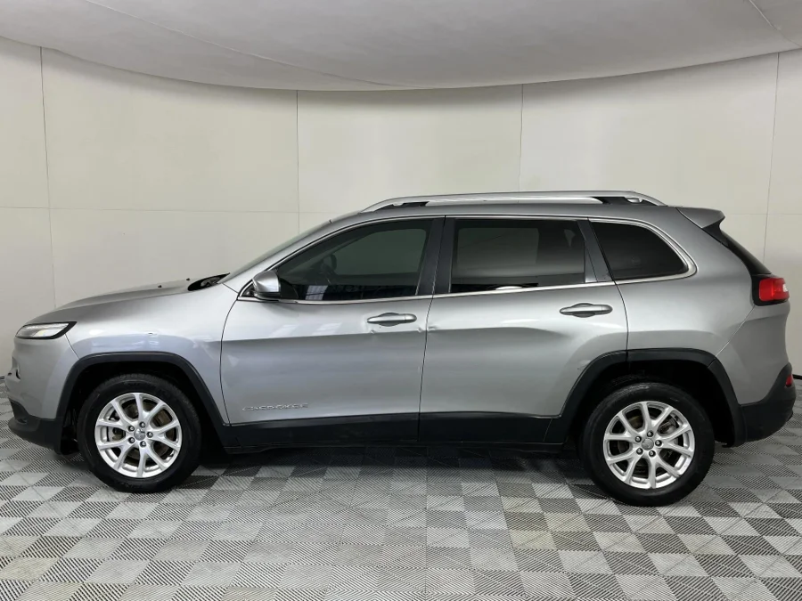 Used 2014 Jeep Cherokee 2.4L Longitude - WeBuyCars Mbombela