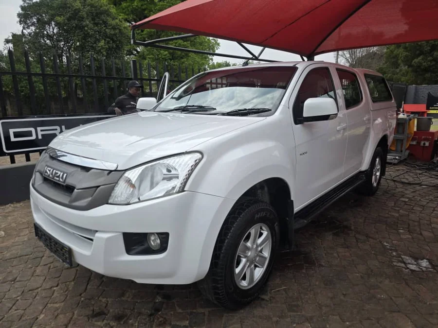 Used 2017 Isuzu KB 250D-Teq double cab LE - Khensani Imports And Exports