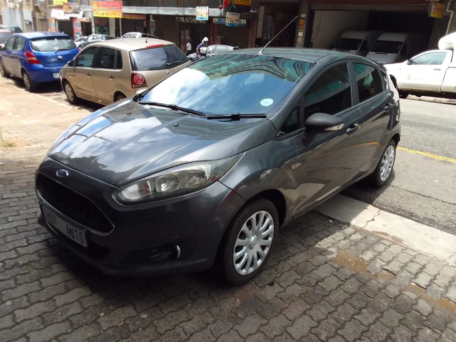 Used 2017 Ford Fiesta sedan 1.4 Ambiente - Andy Auto
