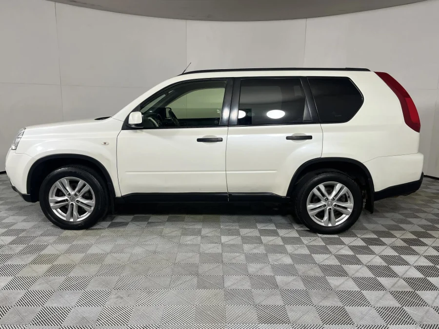 Used 2013 Nissan X-Trail 2.0dCi XE - WeBuyCars Riverhorse