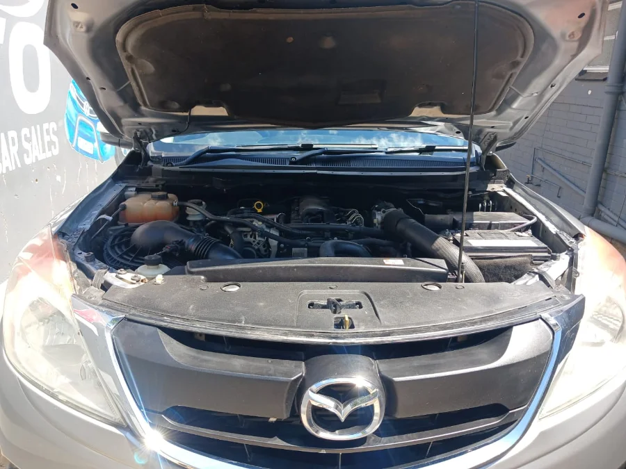 Used 2018 Mazda BT-50 2500D double cab SLE - TJ Auto Car Sales