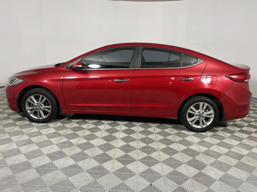 Used 2017 Hyundai Elantra 1.6 Executive auto - WeBuyCars Richmond