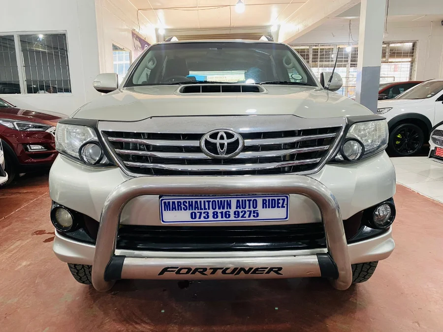 Used 2013 Toyota Fortuner 3.0D-4D 4x4 auto - Marshalltown Auto Ridez