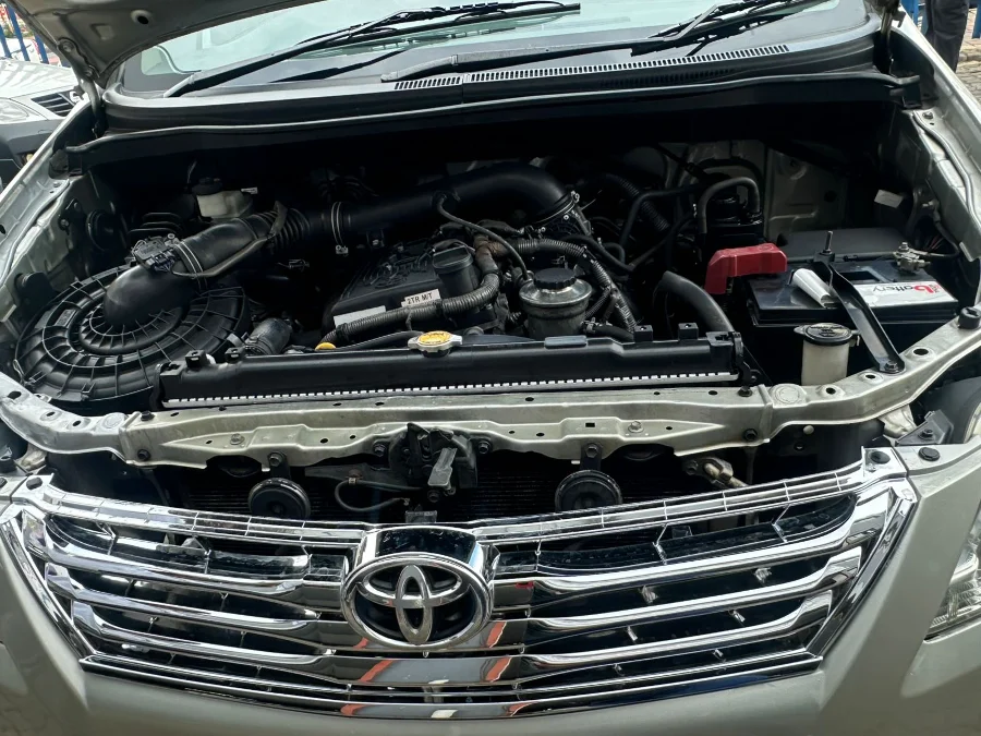 Used 2012 Toyota Innova 2.7 7-seater - Happy DC Motors