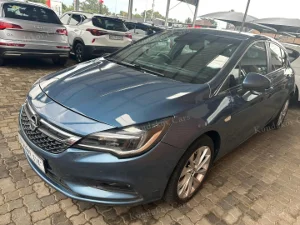 Used 2017 Opel Astra hatch 1.4T Enjoy