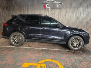 Used 2017 Porsche Cayenne Platinum Edition