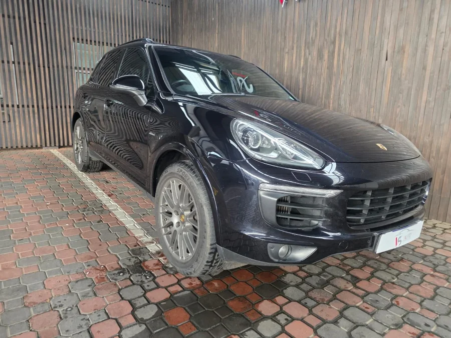 Used 2017 Porsche Cayenne Platinum Edition - VS Auto
