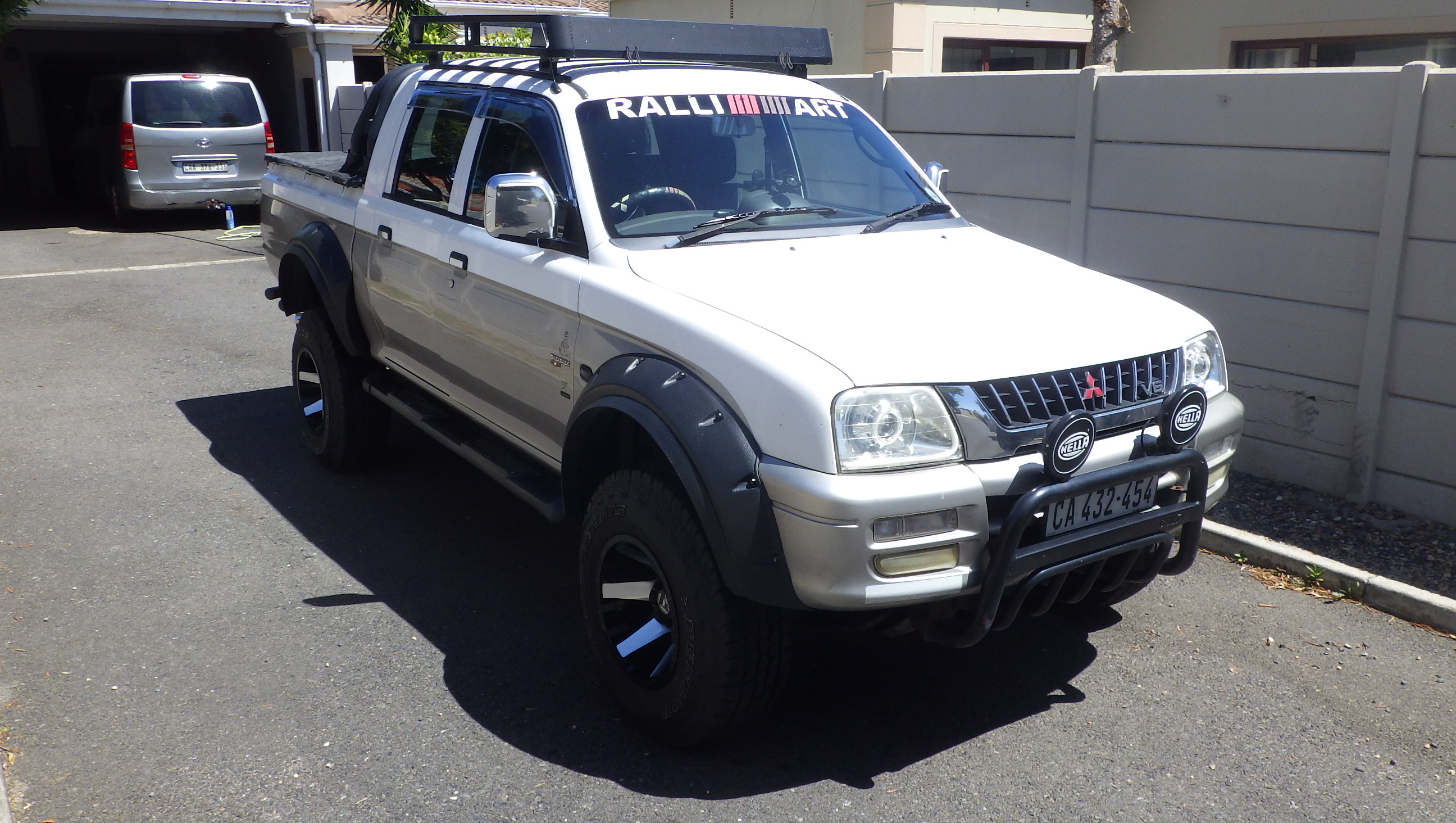 Used Used 2003 Mitsubishi Colt 3000i Rodeo double cab 4x4 for sale in ...
