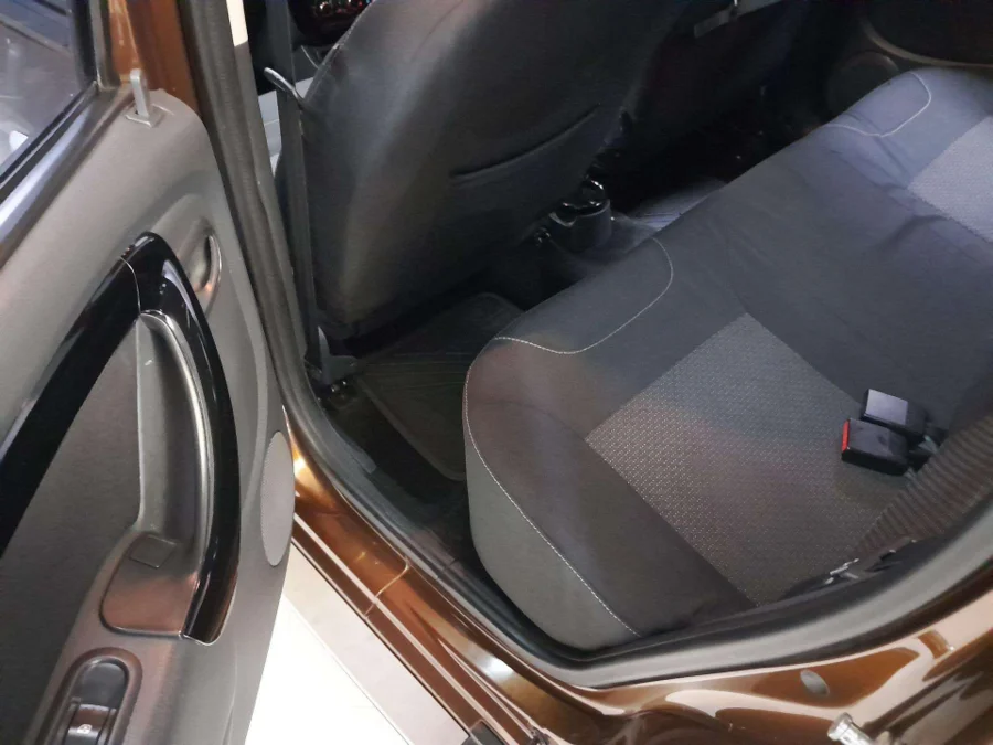 Used 2015 Renault Duster 1.6 Dynamique - AutoCity Group