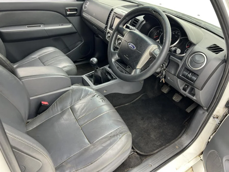 Used 2013 Ford Everest 3.0TDCi XLT - EBK Auto