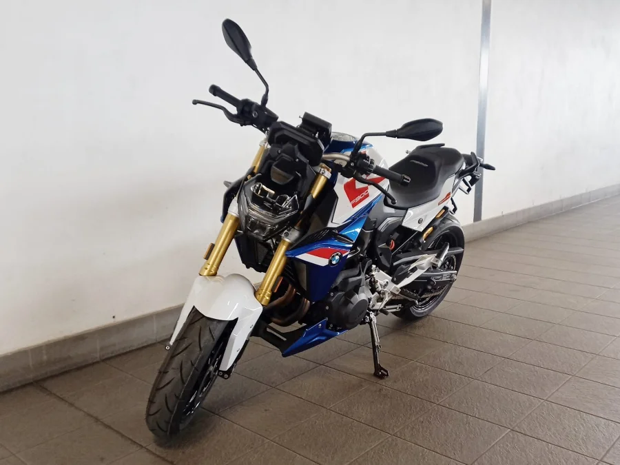 Used 2025 BMW F900 R - BMW Motorrad West Rand