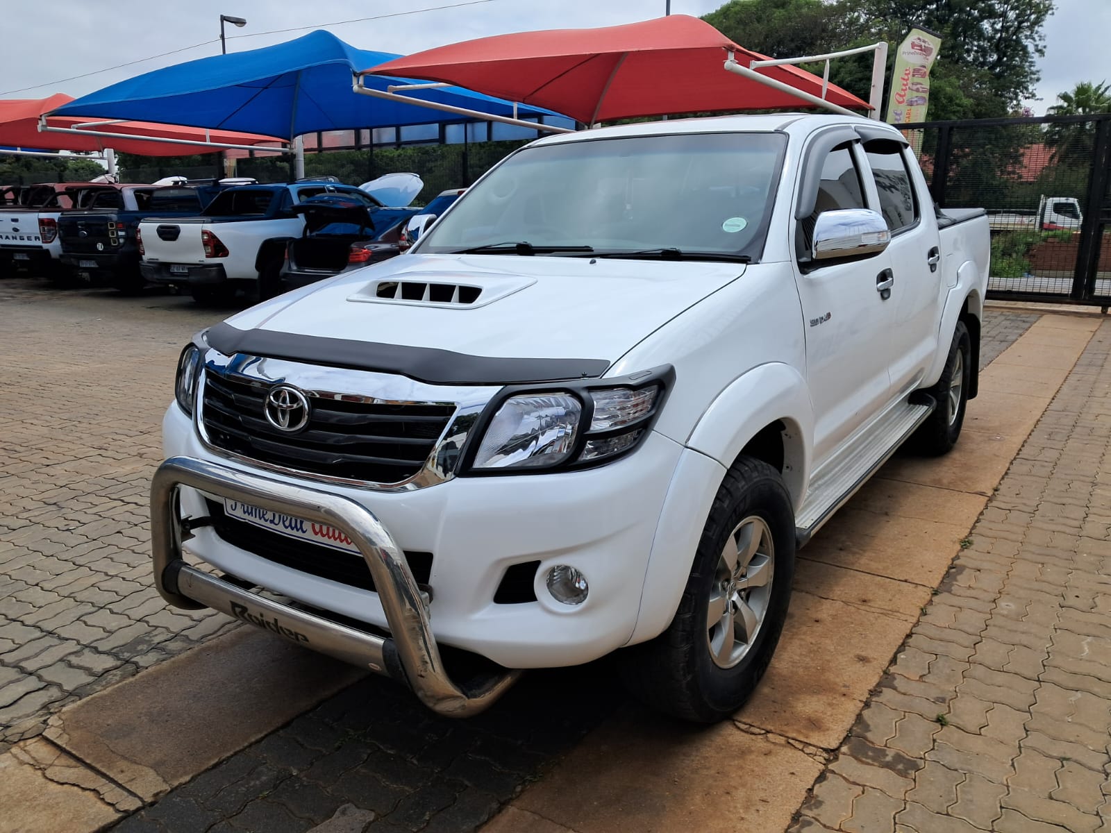 Used 2010 Toyota Hilux 3.0D-4D double cab Raider