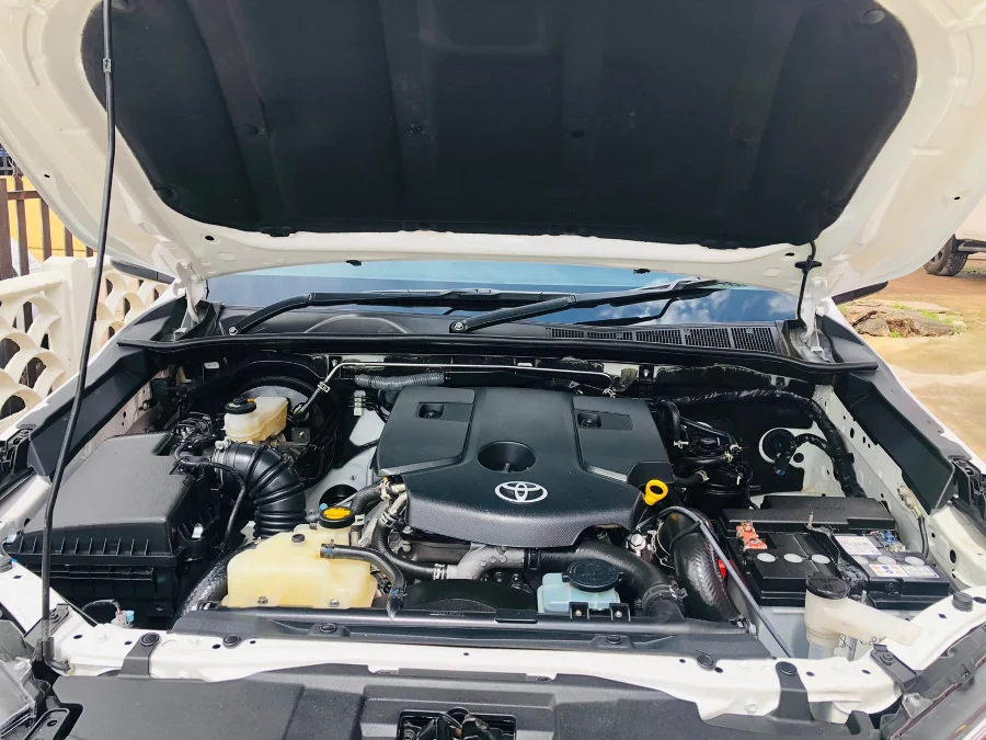 Used 2024 Toyota Hilux 2.4GD-6 double cab 4x4 Raider auto - Cars Gold