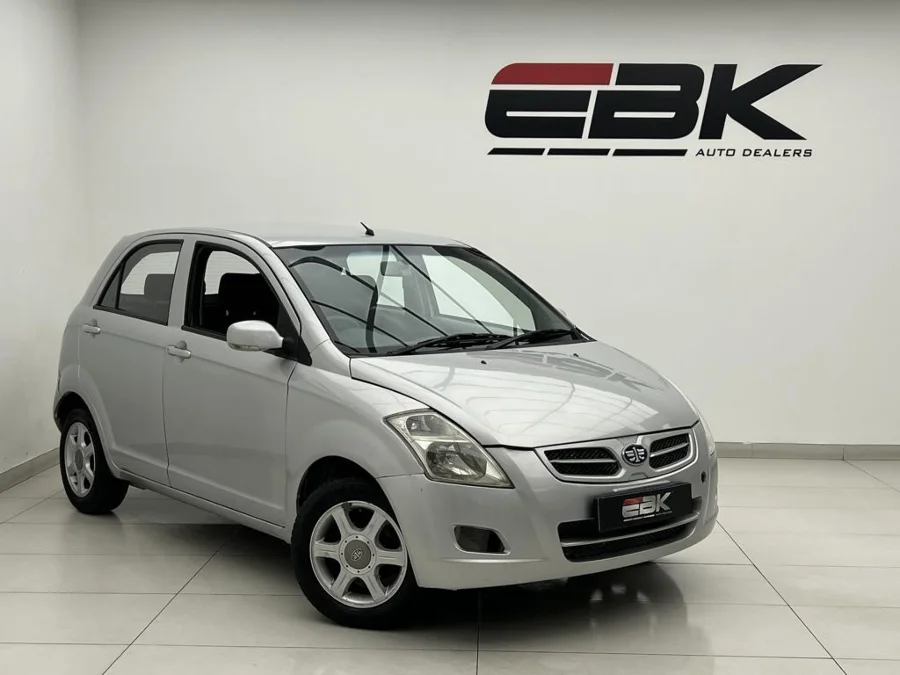 Used 2015 FAW V2 1.3 DLX - EBK Auto