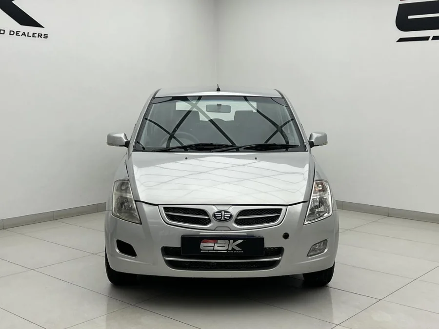 Used 2015 FAW V2 1.3 DLX - EBK Auto