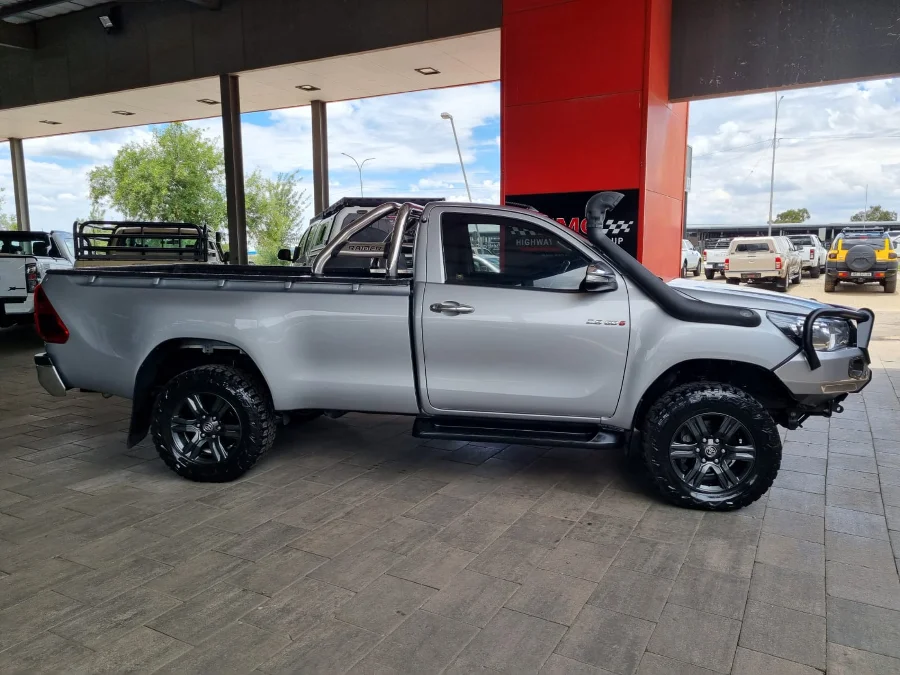 Used 2017 Toyota Hilux 2.8GD-6 4x4 Raider - Highway Motors