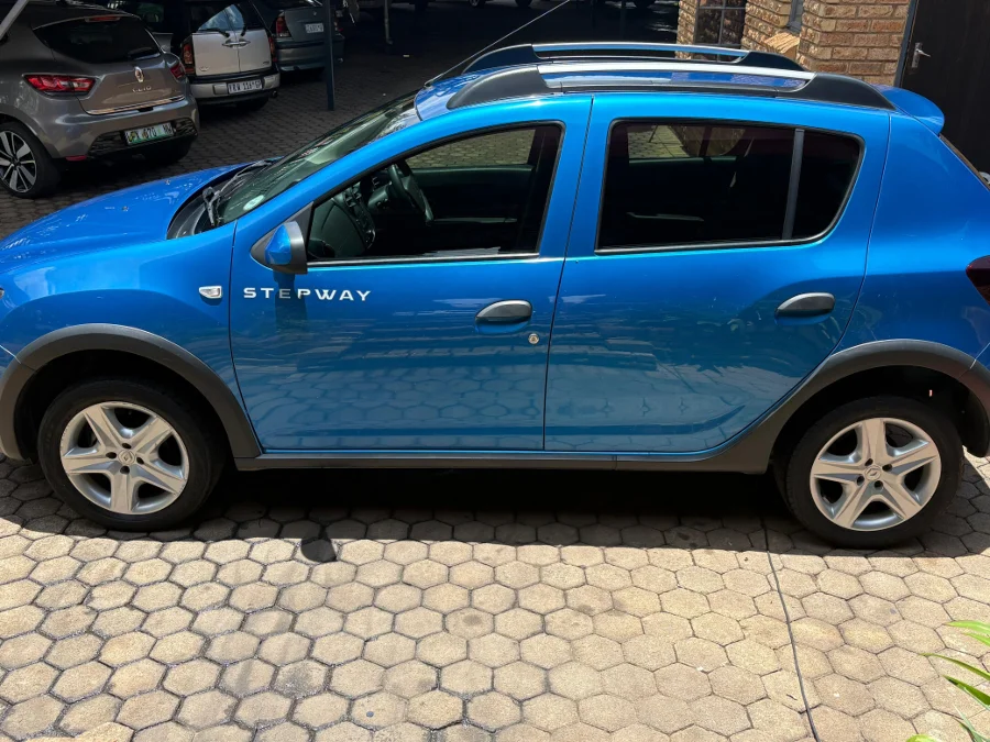 Used 2014 Renault Sandero Stepway 1.6 - Reddys Auto Used 2014 Renault Sandero Stepway 1.6 - Reddys Auto