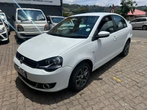 Used 2016 Volkswagen Polo Vivo 5-door 1.6 Trendline
