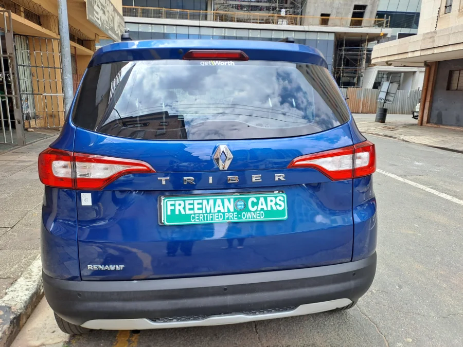 Used 2023 Renault Triber 1.0 Dynamique - Freeman Cars