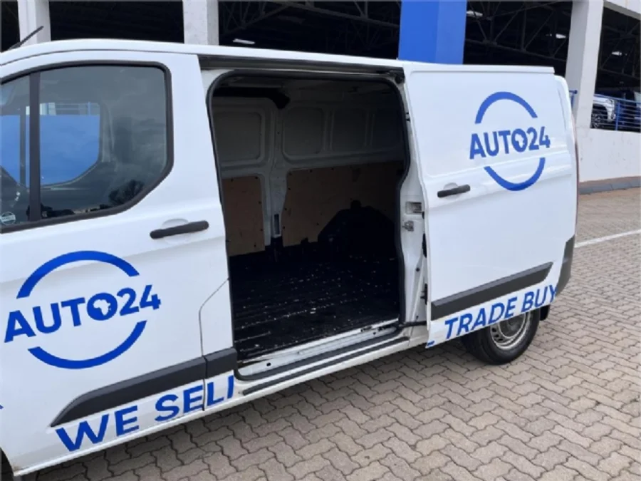 Used 2017 Ford Transit Custom panel van 2.2TDCi 74kW LWB Ambiente - Auto 24