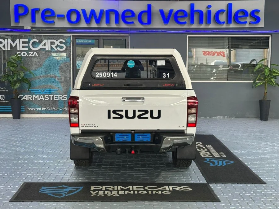 Used 2019 Isuzu D-Max 300 3.0TD double cab 4x4 LX auto - Prime Cars Used 2019 Isuzu D-Max 300 3.0TD double cab 4x4 LX auto - Prime Cars
