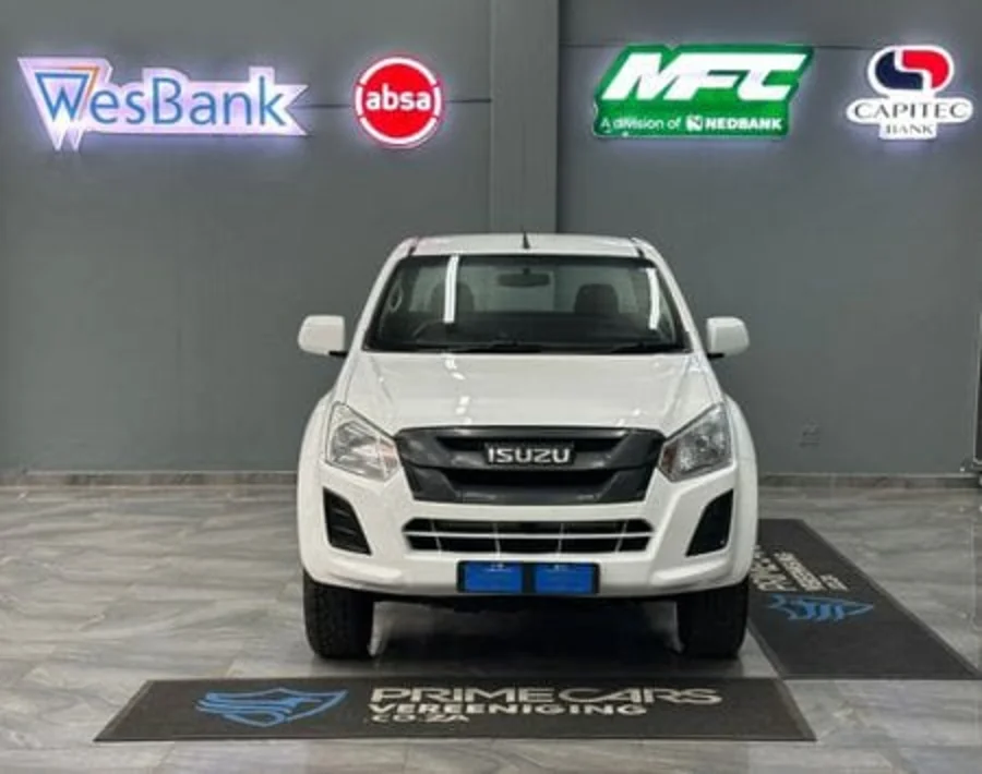 Used 2020 Isuzu D-Max Gen 6 250 single cab Fleetside safety - Prime Cars