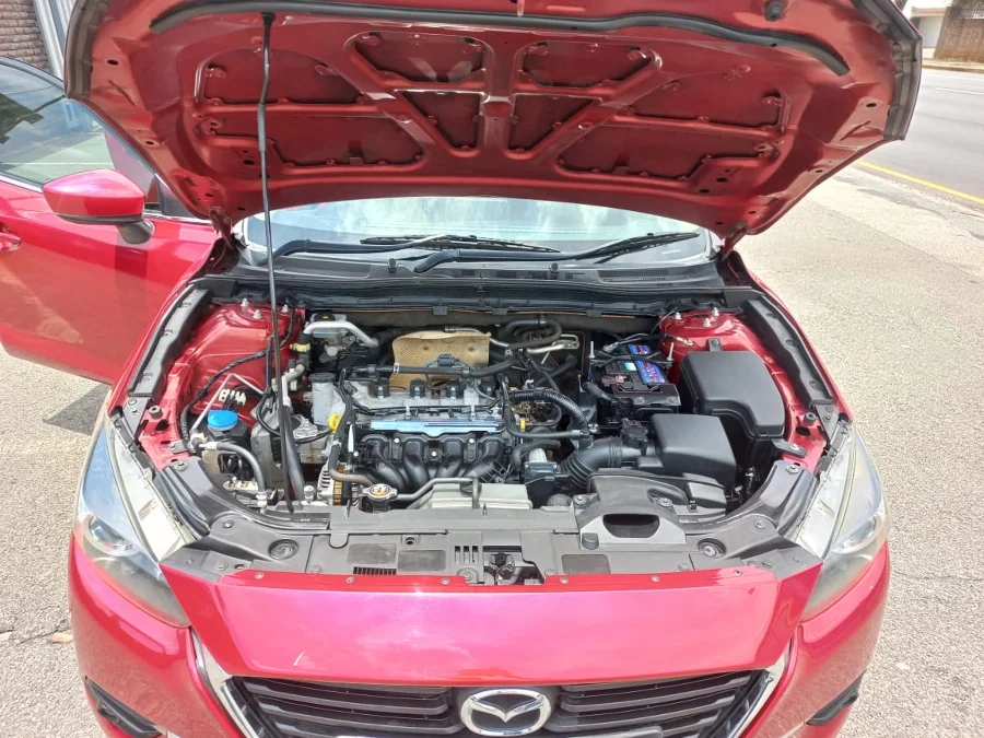 Used 2017 Mazda Mazda3 hatch 1.6 Dynamic - Skyview Autos